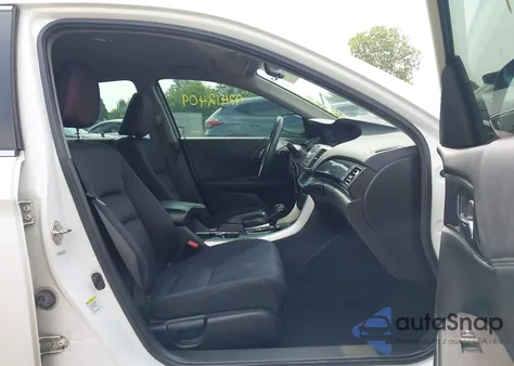 2015 Honda Accord Sport z USA, uszkodzony, nr VIN 1HGCR2F58FA006523